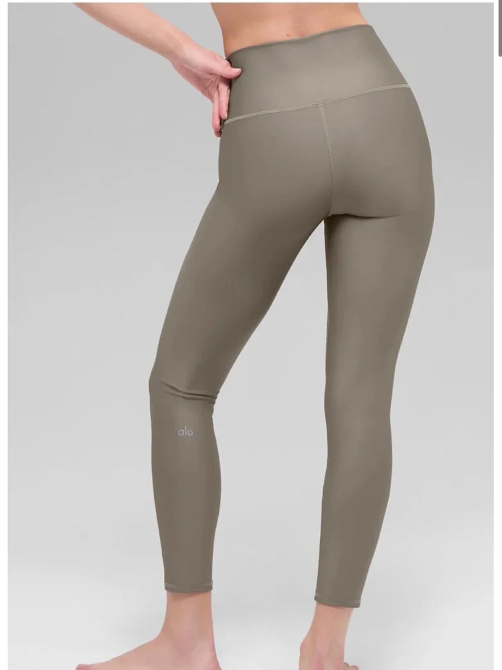 Alo Yoga High-Waist Airlift Legging in Gravel